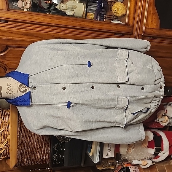 🌺5/$8 Blue & Gray Reversable Jacket B3 - Picture 2 of 6